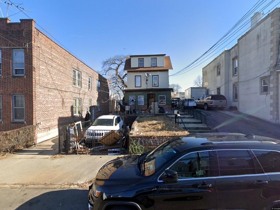 Land for Pre-foreclosure / auction East Elmhurst, Queens