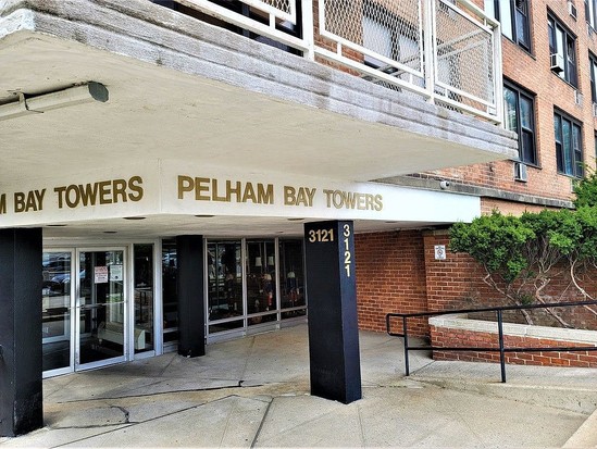 Condo for Sale Pelham Bay, Bronx