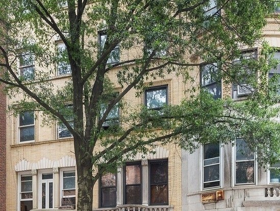 Townhouse for Sale Upper West Side, Manhattan