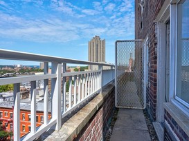 Home for Sale Bedford Park, Bronx