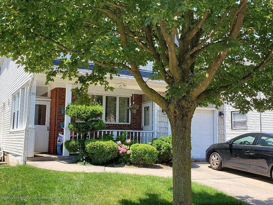 Single-family for Sale Midland Beach, Staten Island