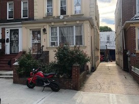 Home for Pre-foreclosure Jackson Heights, Queens