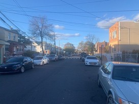 Home for Pre-foreclosure / auction East Elmhurst, Queens