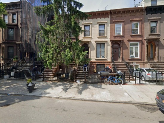 Multi-family for Pre-foreclosure / auction Bedford Stuyvesant, Brooklyn