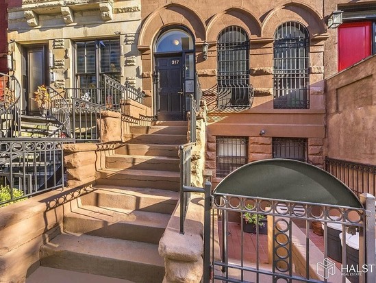 Townhouse for Sale Harlem, Manhattan