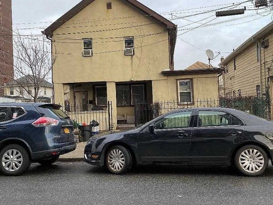 Multi-family for Sale Far Rockaway, Queens