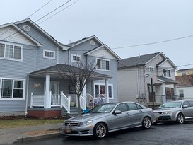 Home for Pre-foreclosure / auction Far Rockaway, Queens