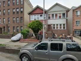 Home for Pre-foreclosure / auction Prospect Lefferts Gardens, Brooklyn