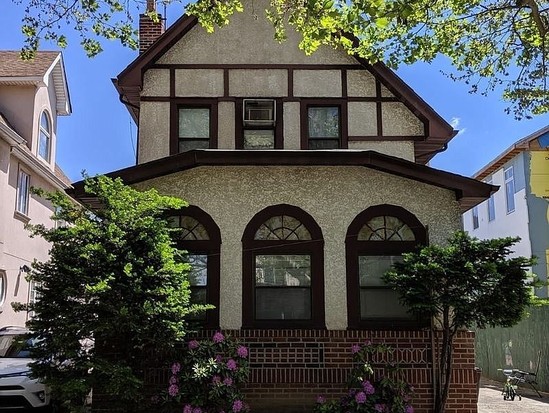 Single-family for Sale Midwood, Brooklyn