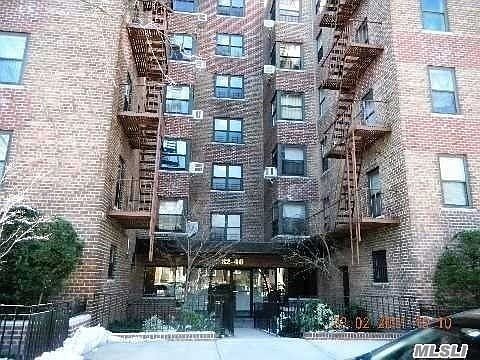 Condo for Sale East Elmhurst, Queens