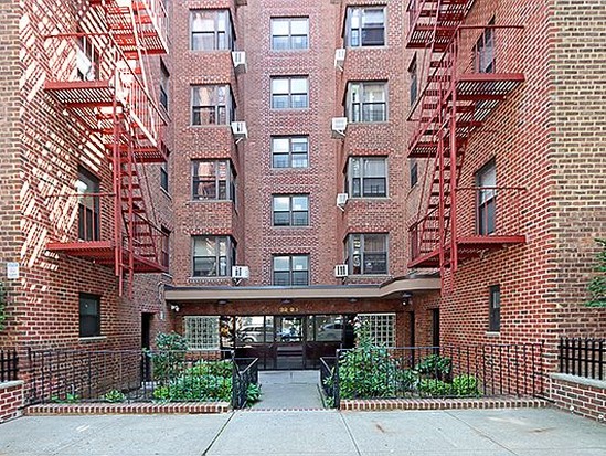 Condo for Sale Jackson Heights, Queens