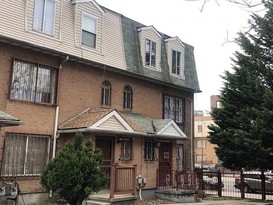 Home for Pre-foreclosure / auction Fordham, Bronx