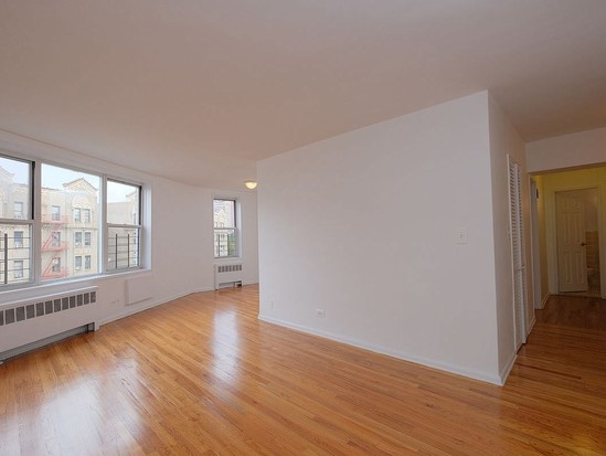 Condo for Sale Bedford Park, Bronx