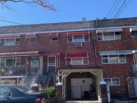 Multi-family for Sale Baychester, Bronx