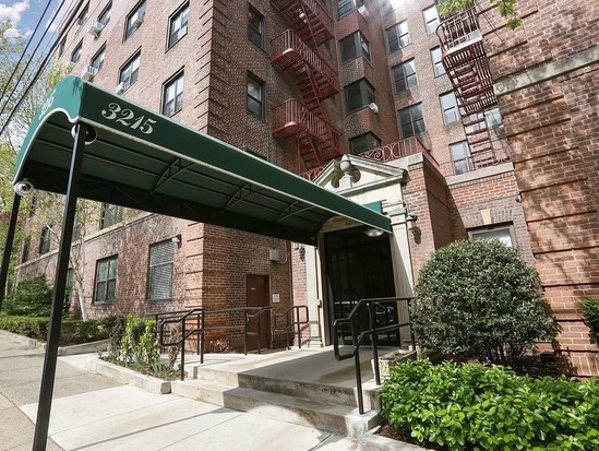 Condo for Sale Riverdale, Bronx