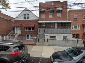 Home for Pre-foreclosure / auction Laconia, Bronx