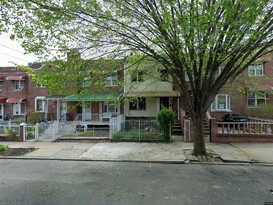 Home for Pre-foreclosure Laconia, Bronx