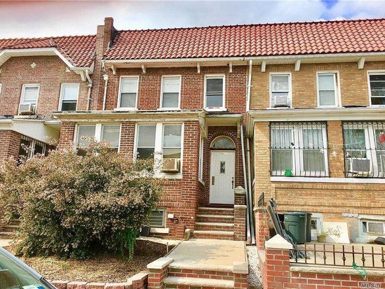 Single-family for Sale Jackson Heights, Queens