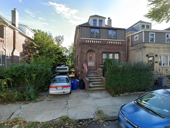 Single-family for Pre-foreclosure / auction Woodlawn, Bronx