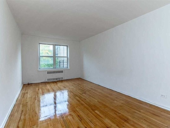 Condo for Sale Jackson Heights, Queens