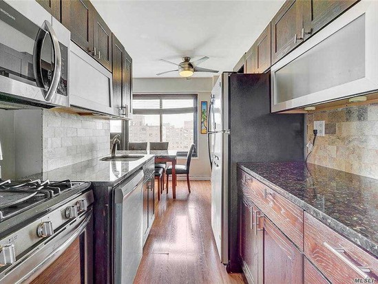 Condo for Sale Astoria, Queens