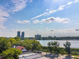 Home for Sale Kingsbridge, Bronx