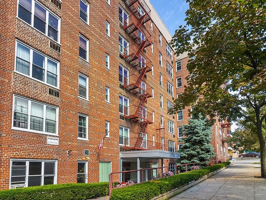 Condo for Sale Kingsbridge, Bronx