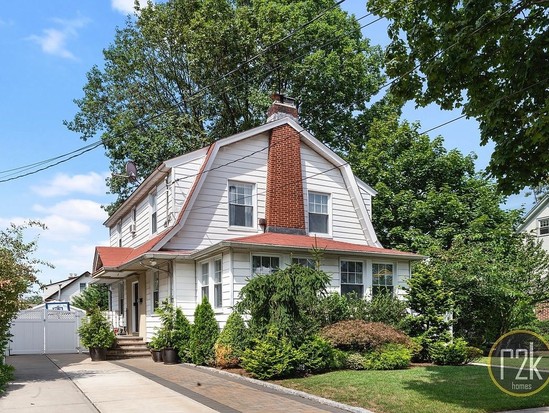 Single-family for Sale Flushing, Queens