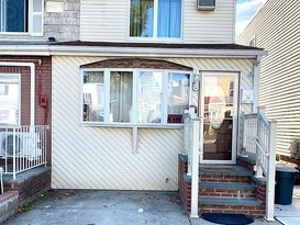 Home for Sale Auburndale, Queens