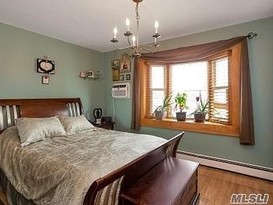 Home for Sale Auburndale, Queens