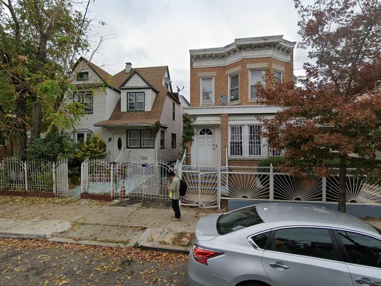 Multi-family for Pre-foreclosure / auction North Corona, Queens