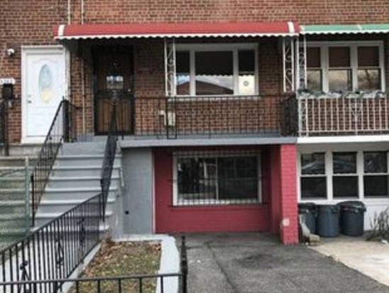 Single-family for Pre-foreclosure / auction Laconia, Bronx