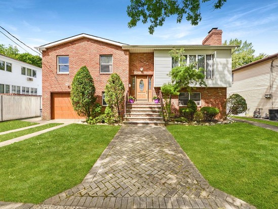 Single-family for Sale Annadale, Staten Island