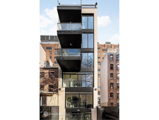 Townhouse for Sale Chelsea, Manhattan