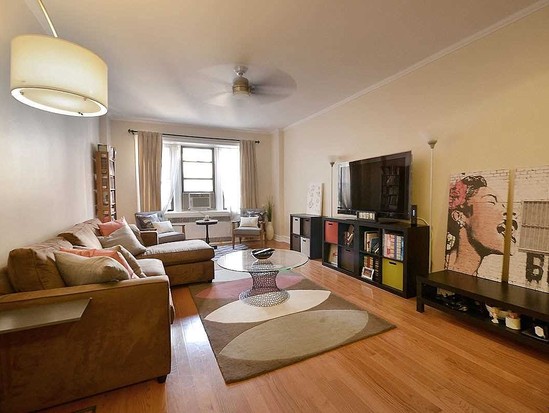 Condo for Sale Jackson Heights, Queens