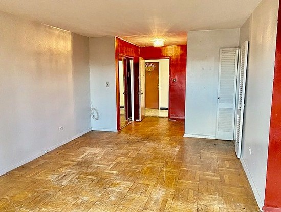 Condo for Sale Woodside, Queens