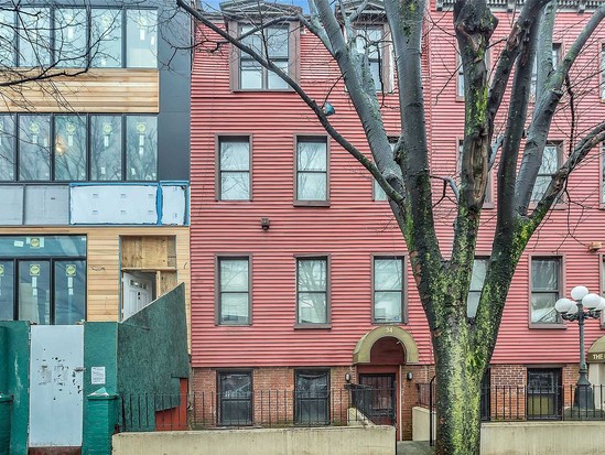 Single-family for Sale Bedford Stuyvesant, Brooklyn