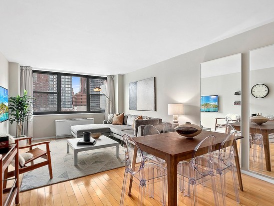 Condo for Sale Upper East Side, Manhattan