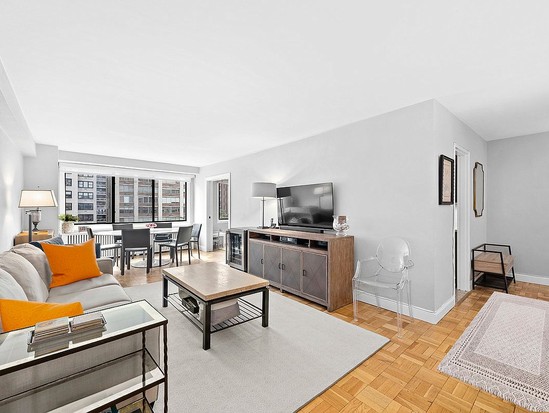 Condo for Sale Upper East Side, Manhattan