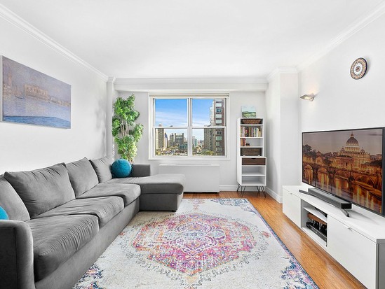 Condo for Sale Upper East Side, Manhattan