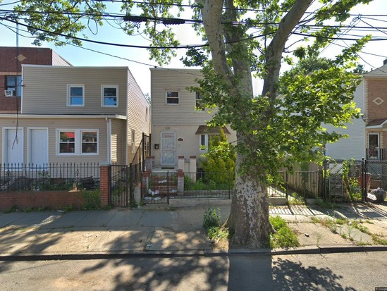 Multi-family for Pre-foreclosure / auction East New York, Brooklyn