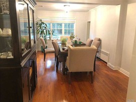 Home for Sale Douglaston, Queens