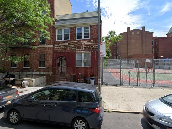 Multi-family for Pre-foreclosure / auction Bedford Stuyvesant, Brooklyn