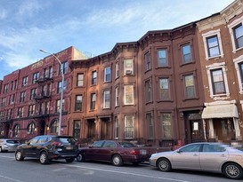 Home for Pre-foreclosure / auction Clinton Hill, Brooklyn