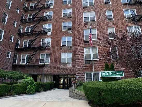 Condo for Sale Flushing, Queens