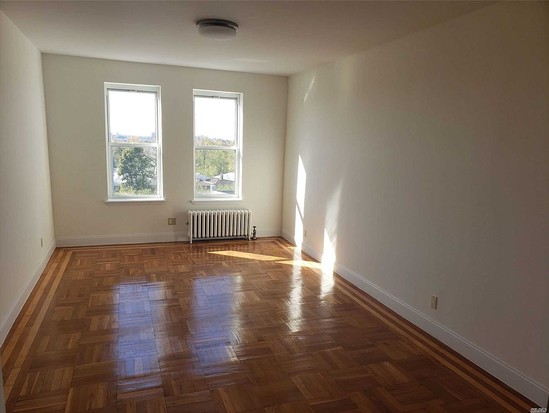 Condo for Sale Flushing, Queens