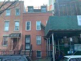 Home for Pre-foreclosure / auction Clinton Hill, Brooklyn