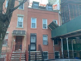 Home for Pre-foreclosure / auction Clinton Hill, Brooklyn