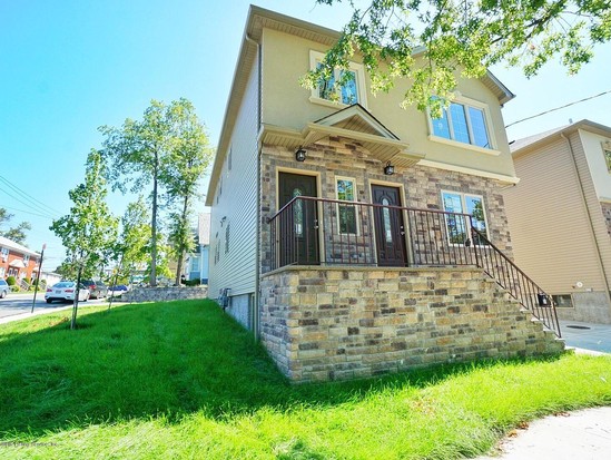 Single-family for Sale Great Kills, Staten Island