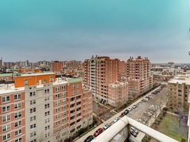 Home for Sale Brighton Beach, Brooklyn